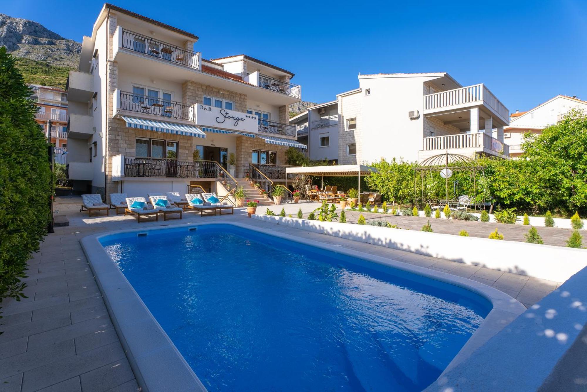 Storge Boutique Bed & Breakfast Omiš Kültér fotó