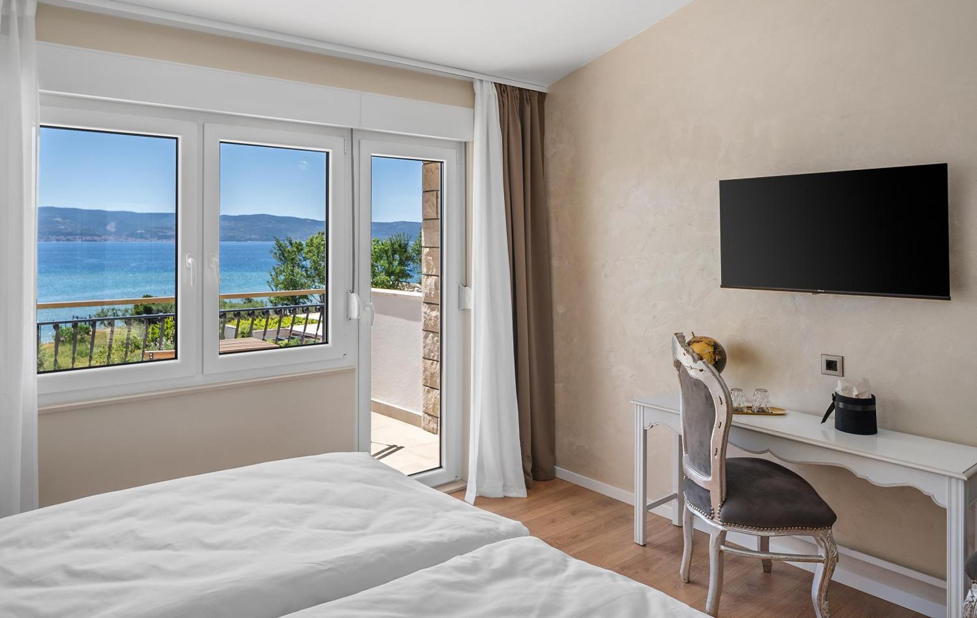 Storge Boutique Bed & Breakfast Omiš Kültér fotó